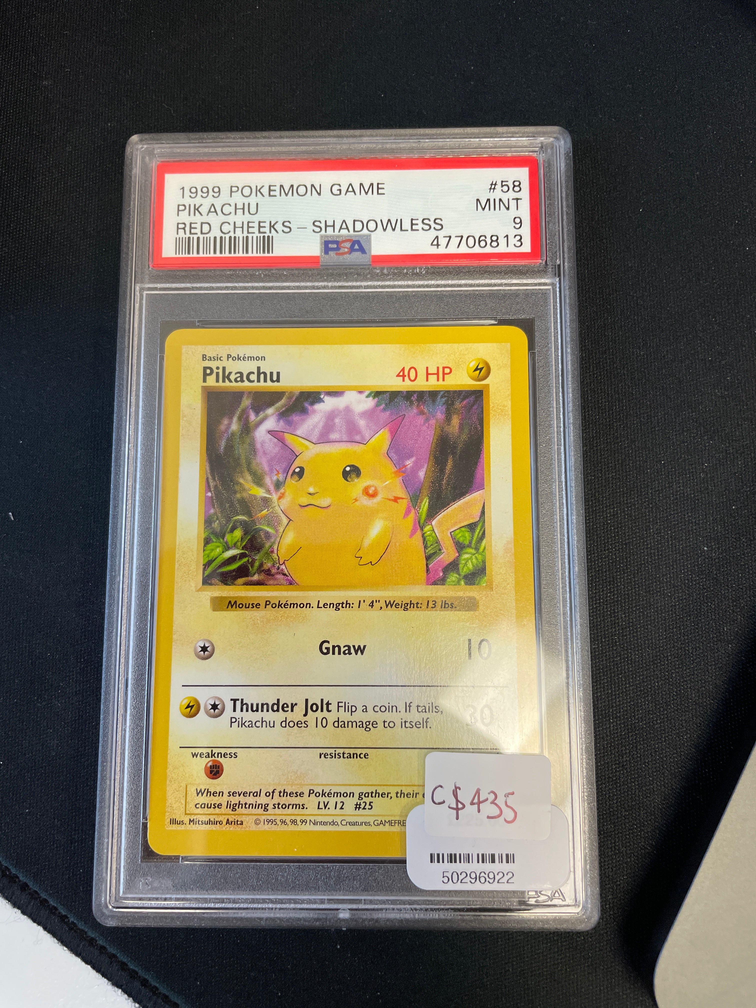 Pikachu Red Cheeks Shadowless PSA 9