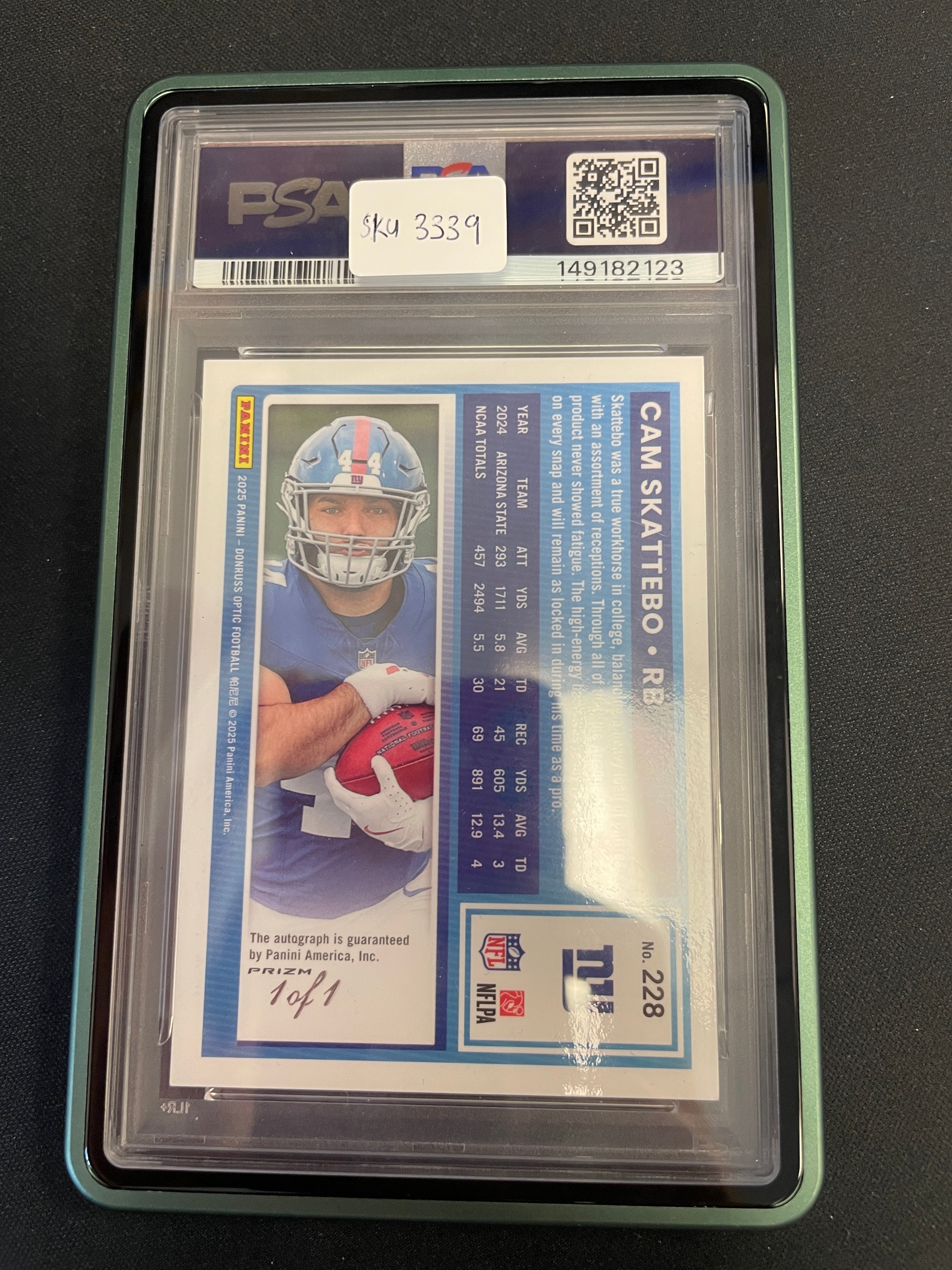 2025 Cam Skattebo gold vinyl 1/1 auto
